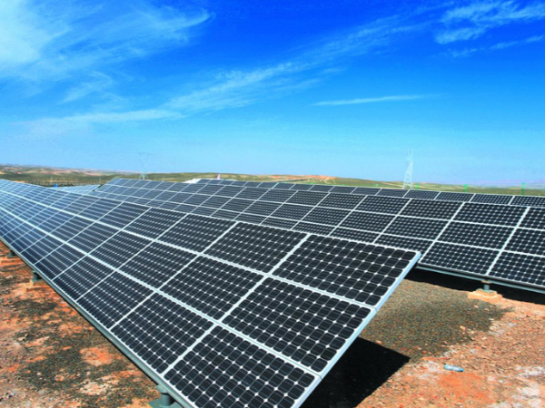 太陽能光伏發(fā)電丨中國的太陽能光伏發(fā)電有多厲害？?。?！